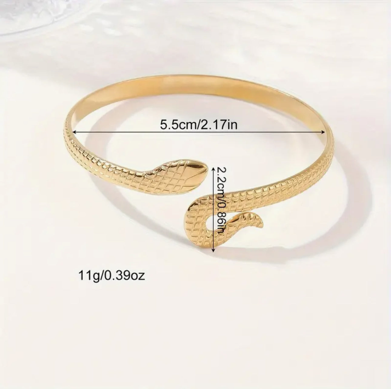 Gold snake bracklet